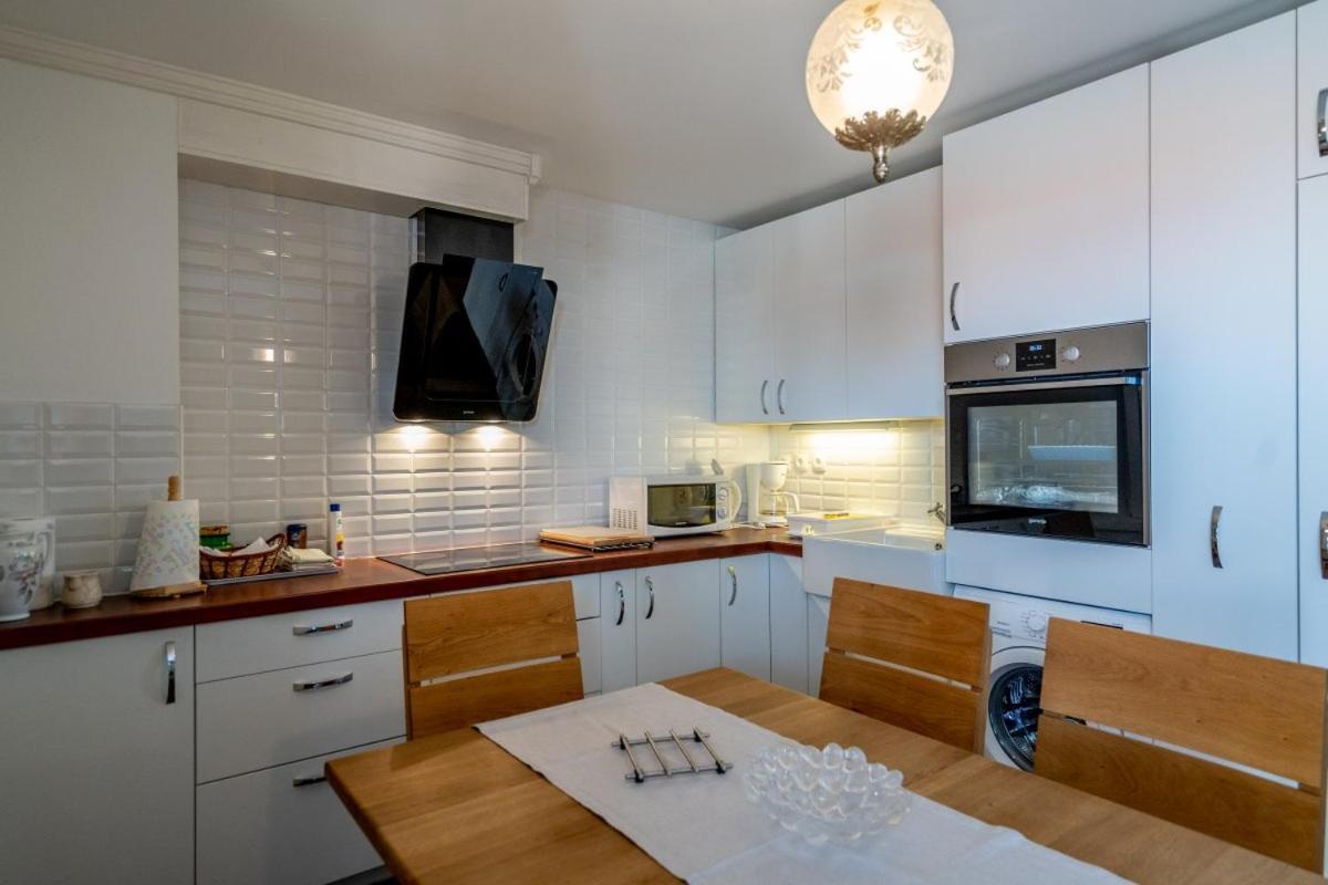 Apartments Inn Baska Voda Ngoại thất bức ảnh