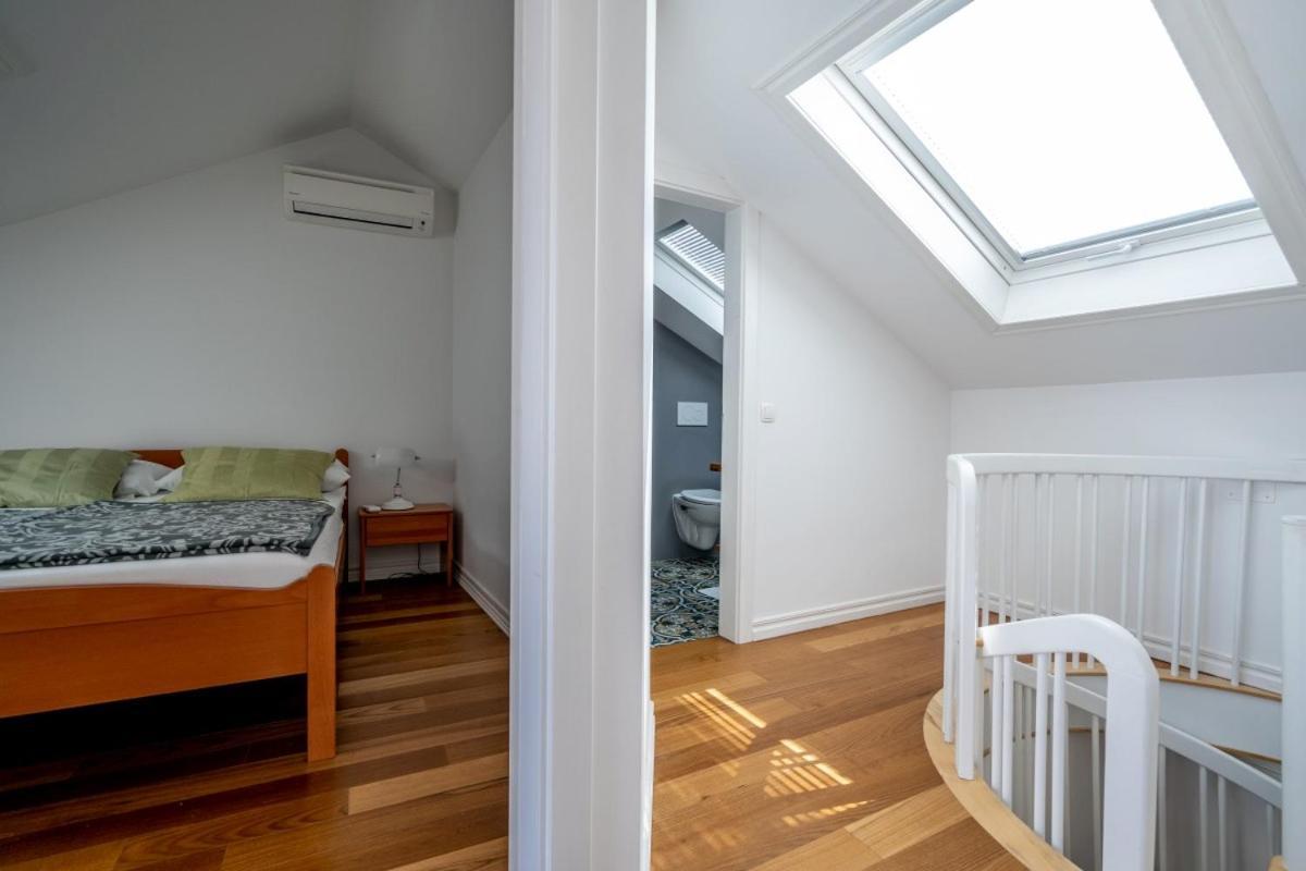 Apartments Inn Baska Voda Ngoại thất bức ảnh