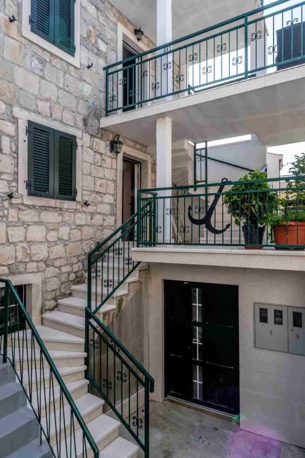 Apartments Inn Baska Voda Ngoại thất bức ảnh